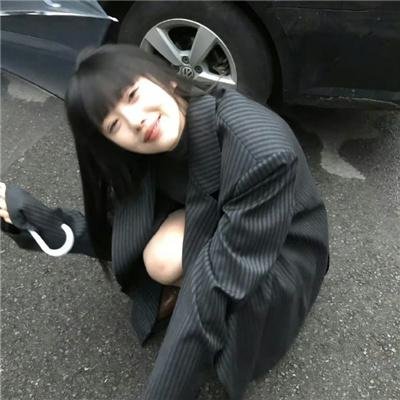 偷穿高跟鞋